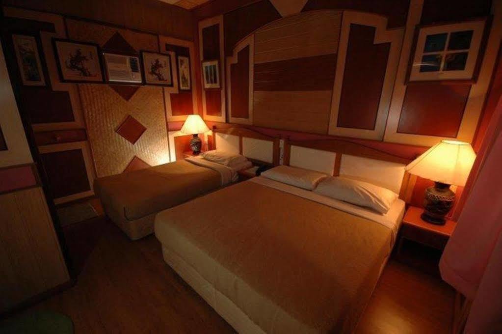 Shari La Island Resort Kampong Pasir Hantu المظهر الخارجي الصورة