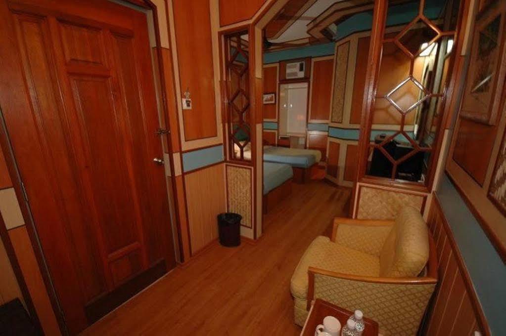 Shari La Island Resort Kampong Pasir Hantu المظهر الخارجي الصورة