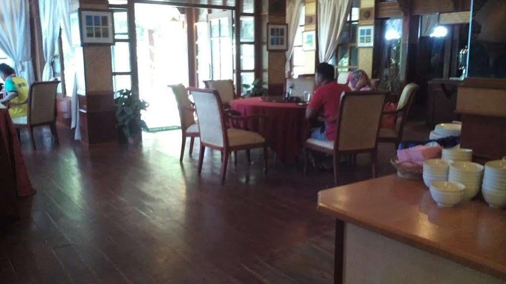 Shari La Island Resort Kampong Pasir Hantu المظهر الخارجي الصورة